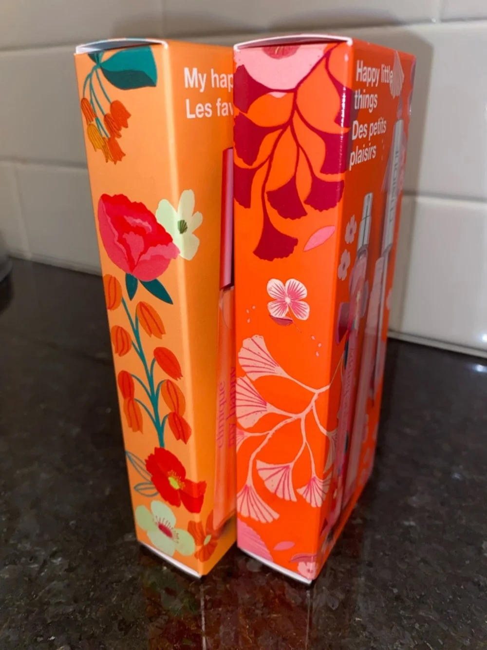 Clinique - “Happy” & “My Happy” 4Pc. Happy Little Things Fragrence & Beauty sets - Picture 7 of 16